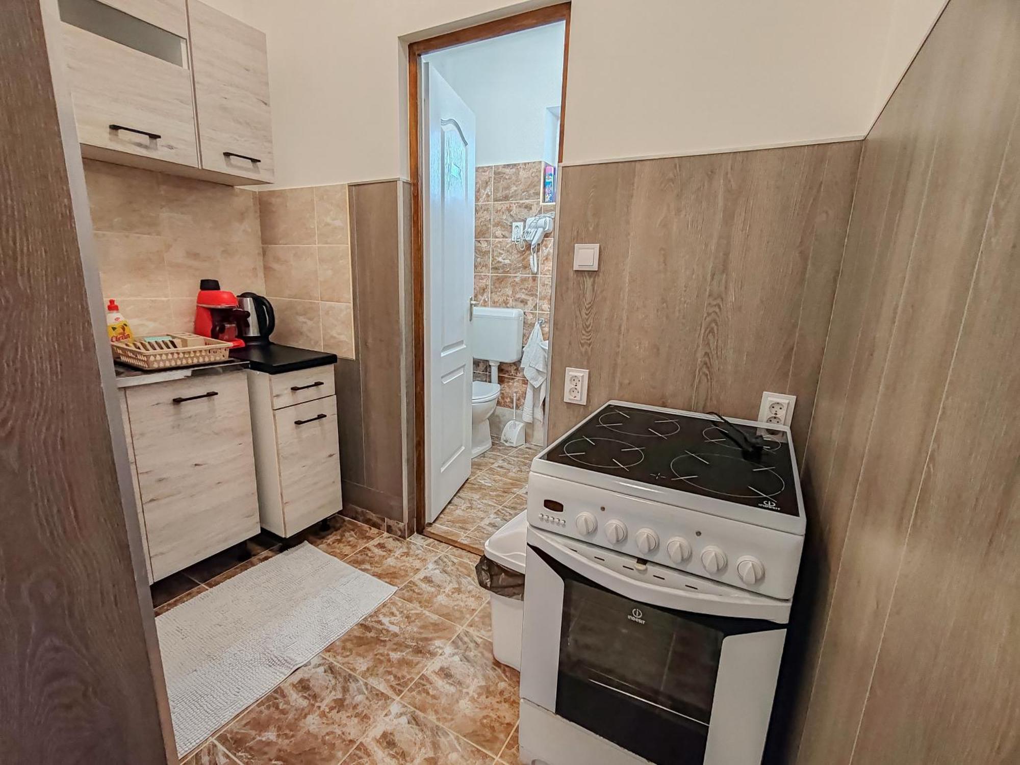 Komaromi Vendeghaz Erdohorvati Exterior photo